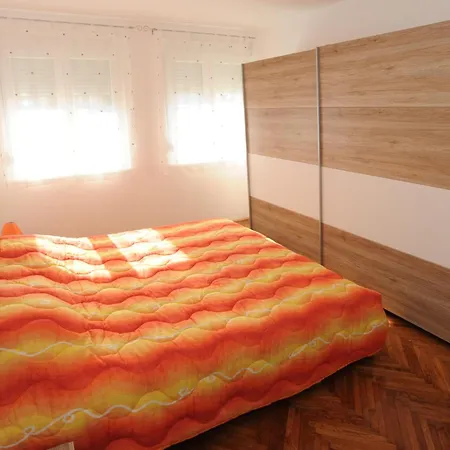 アパート Voshta 2 Bedroom *