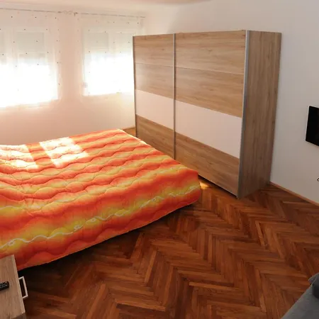 Voshta 2 Bedroom アパート *