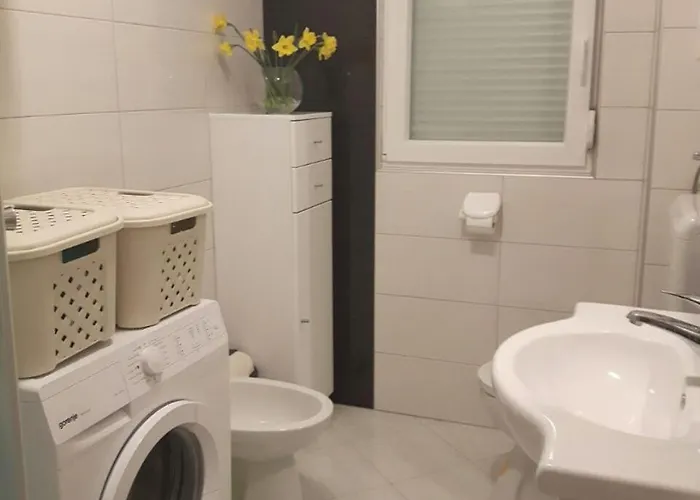 Lejlighed Voshta 2 Bedroom